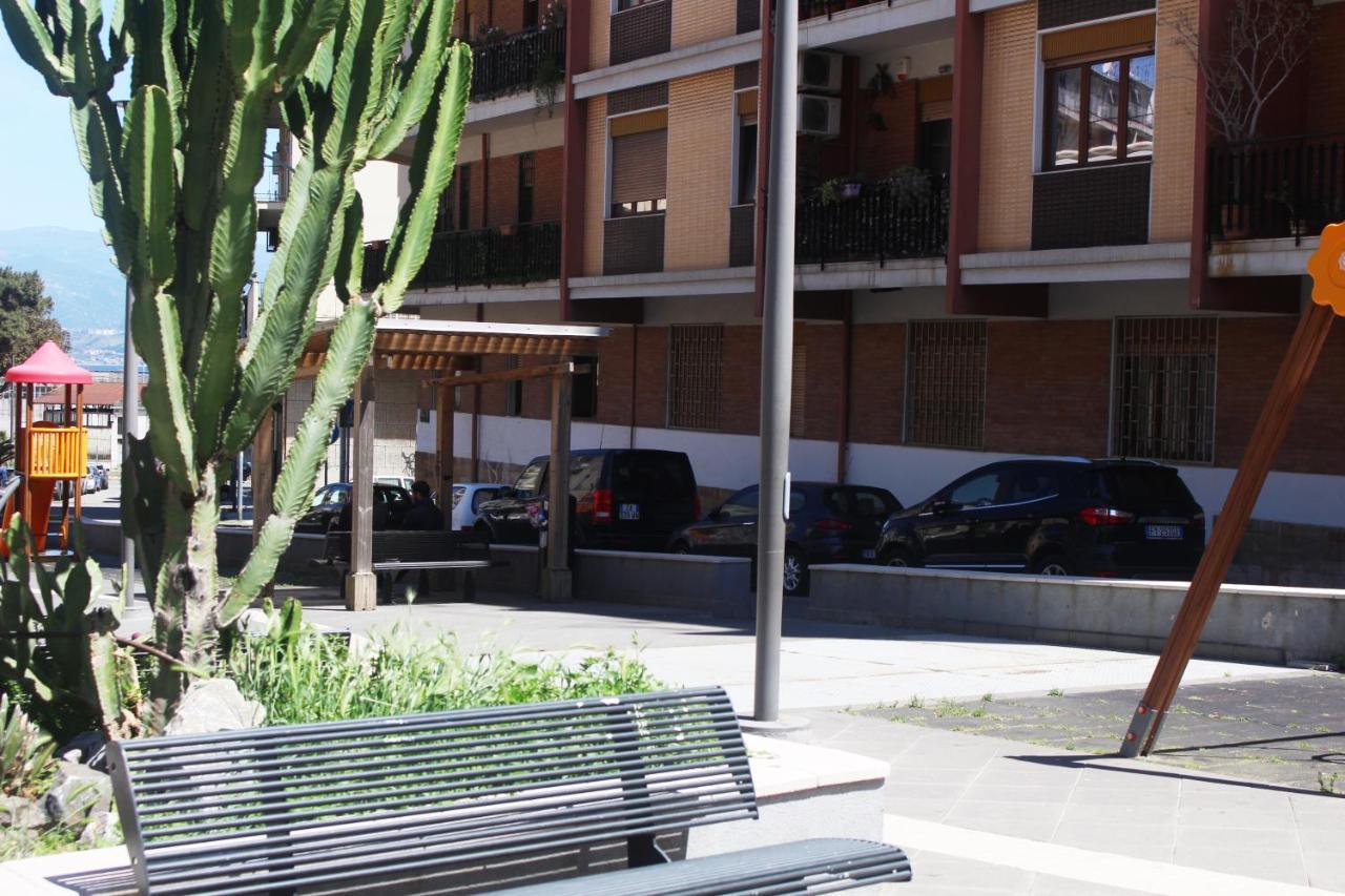 Casa Colapesce Lägenhet Messina Exteriör bild